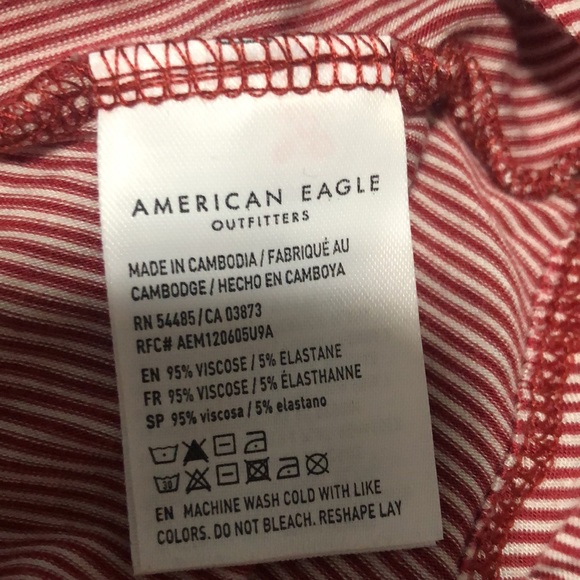 American Eagle women’s cold shoulder strappy red stripe top. Size medium. - Picture 4 of 4